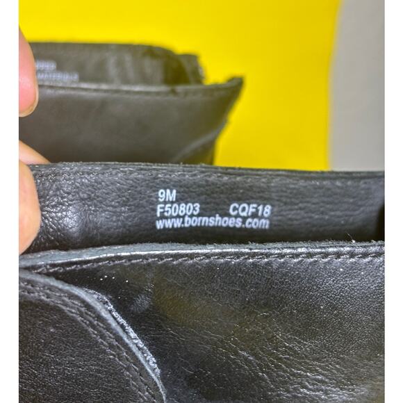 Born Black Leather Ankle Back Zipper Boots size 9 M NWT - Picture 5 of 10